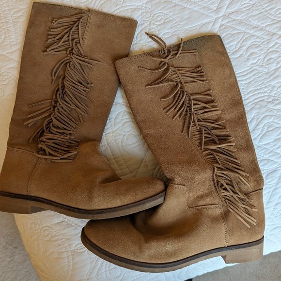 Lucky Brand Suede Fringe Boots - Picture 3 of 9